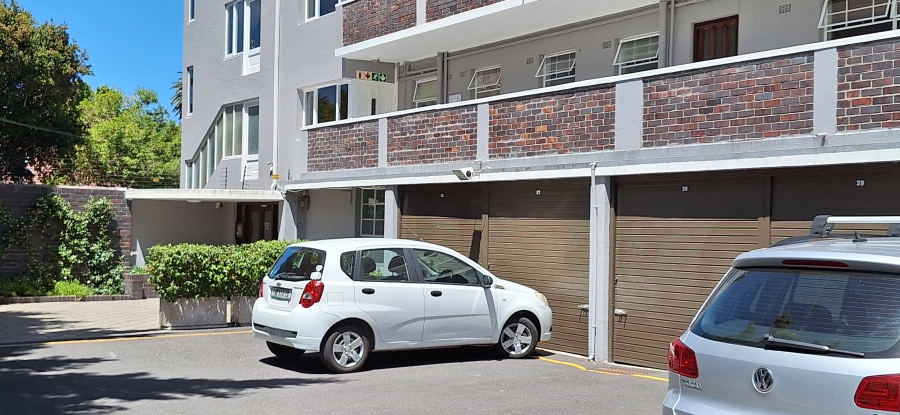 To Let 3 Bedroom Property for Rent in Rondebosch Village Western Cape